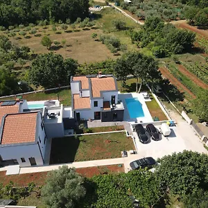  Villa Martin Noel